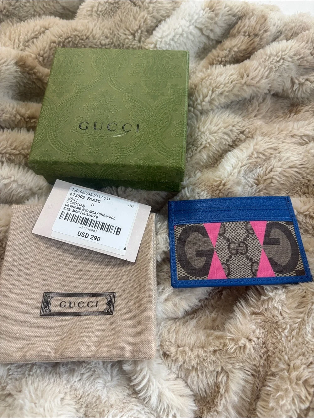 Gucci compact card